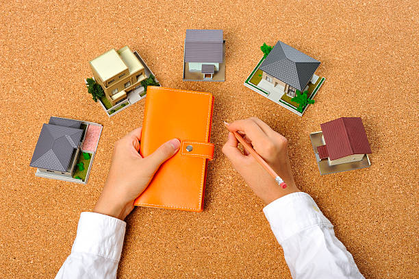 How Do Pocket Listings Work?